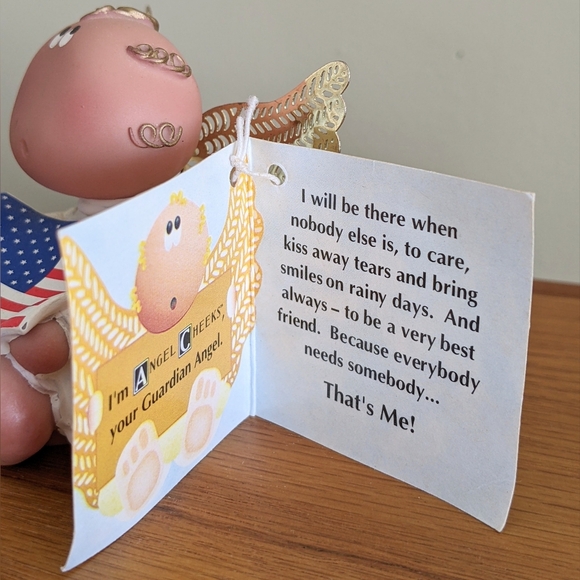 ANGEL CHEEKS "ANGEL WITH FLAG" KIRK'S KRITTERS 2001 FIGURINE - Picture 11 of 11